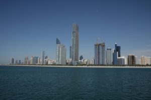 Abu Dhabi – schillernde Wolkenkratzer